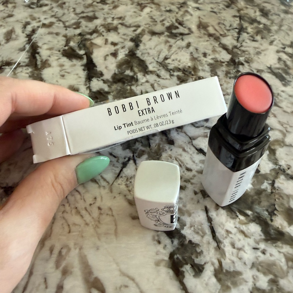 NWT Bobbi brown Extra Lip Tinted Balm - bare bloom - Picture 4 of 5